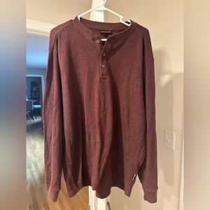 3 name brand long sleeve tops